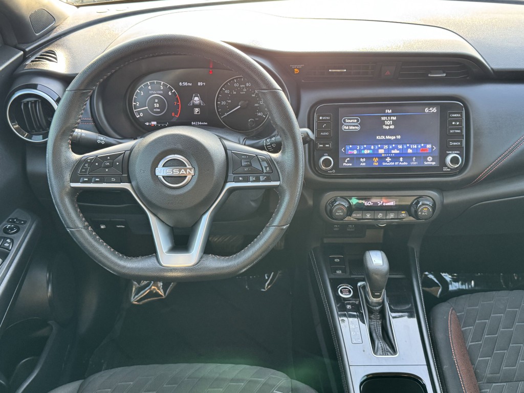 2022 Nissan Kicks Image 13