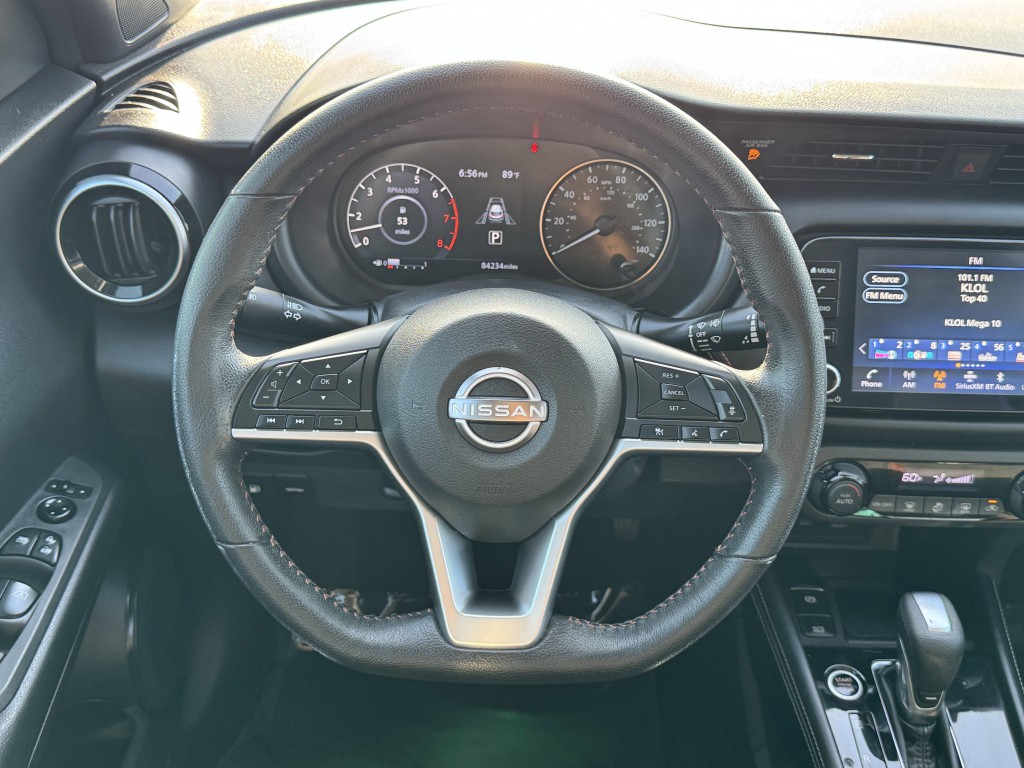 2022 Nissan Kicks Image 14