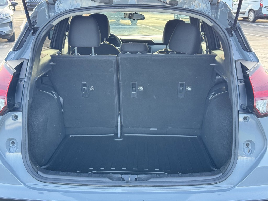 2022 Nissan Kicks Image 26