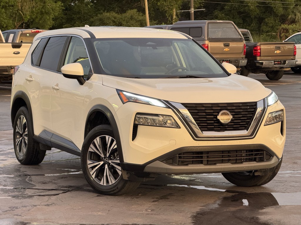 2023 Nissan Rogue Image 3