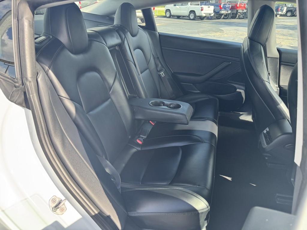 2021 Tesla Model 3 Image 20