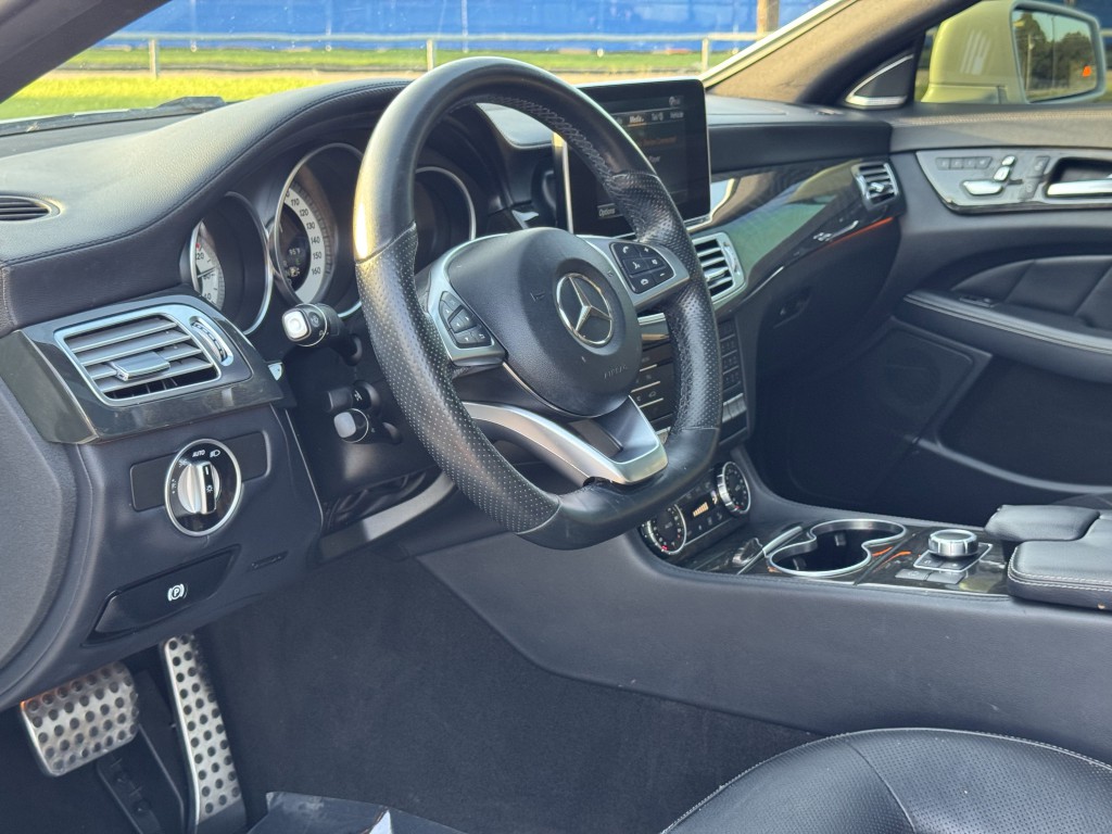 2016 Mercedes-Benz CLS-Class Image 16