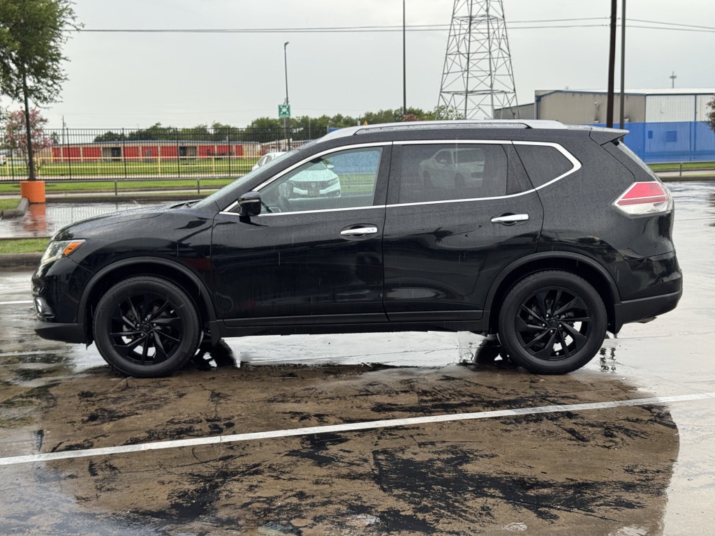 2015 Nissan Rogue Image 10