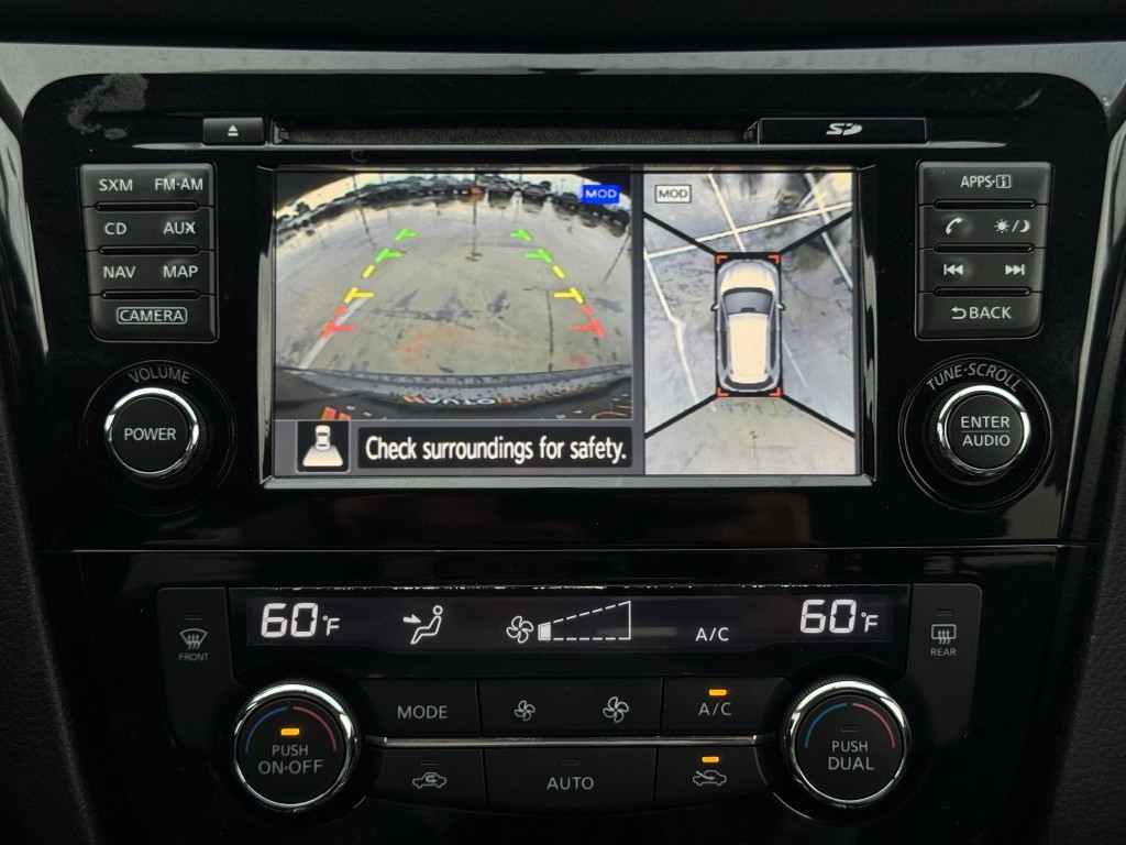 2015 Nissan Rogue Image 20