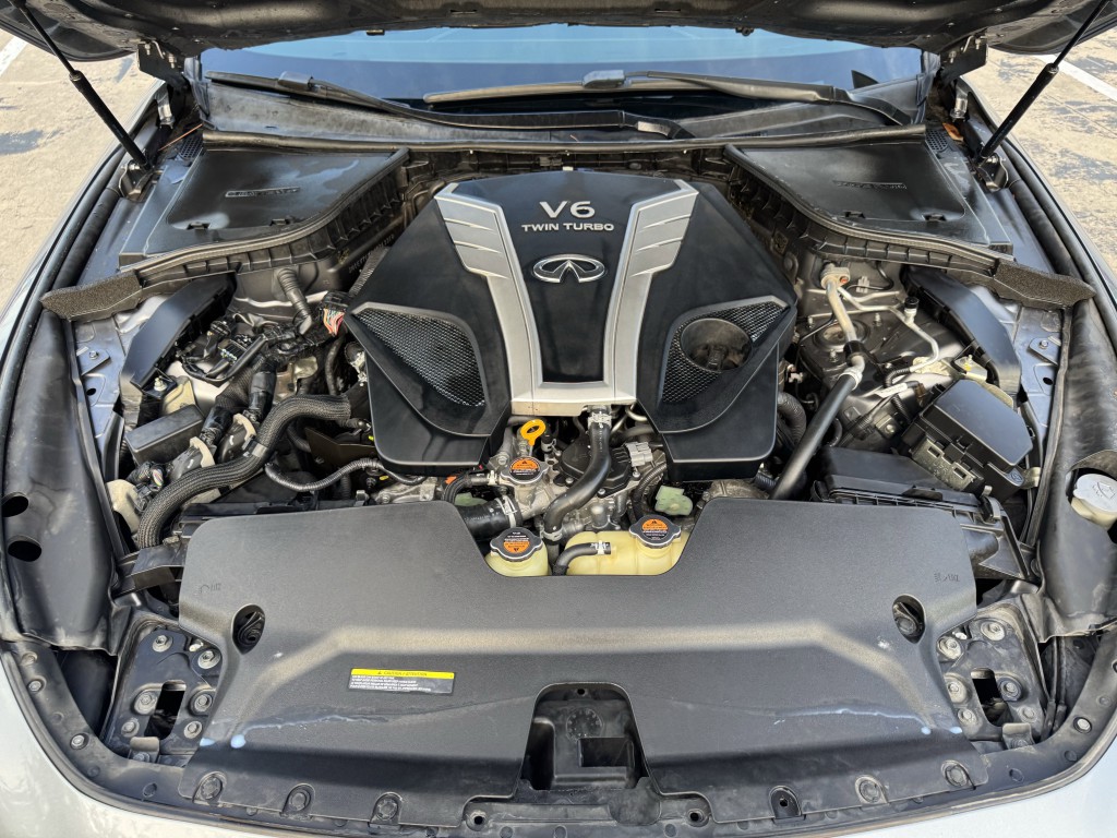 2018 INFINITI Q60 Image 13