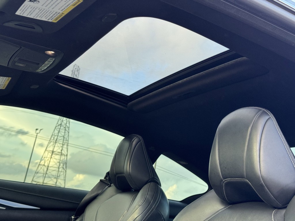 2018 INFINITI Q60 Image 29