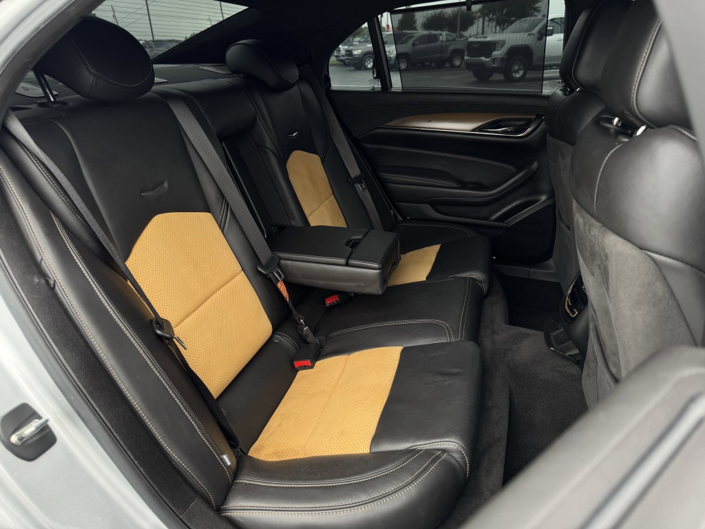 2016 Cadillac CTS Image 31