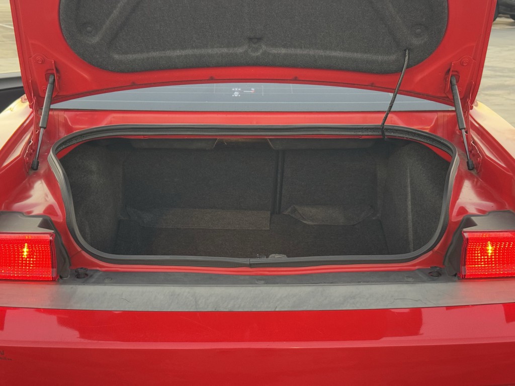 2014 Dodge Challenger Image 21