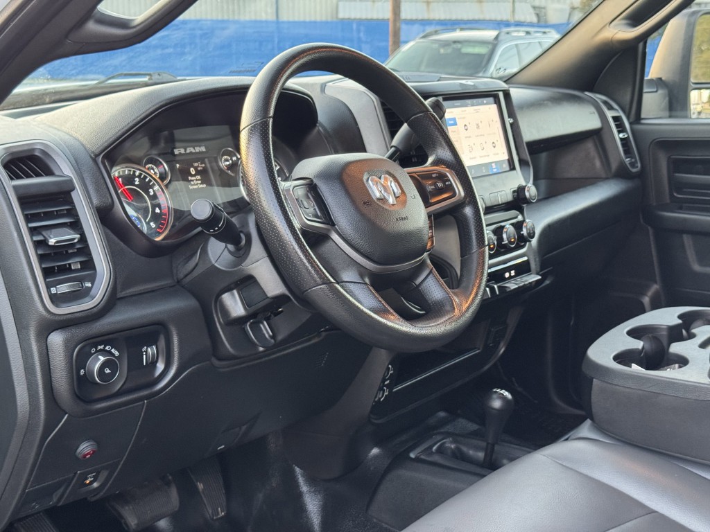 2023 RAM 3500 Image 12