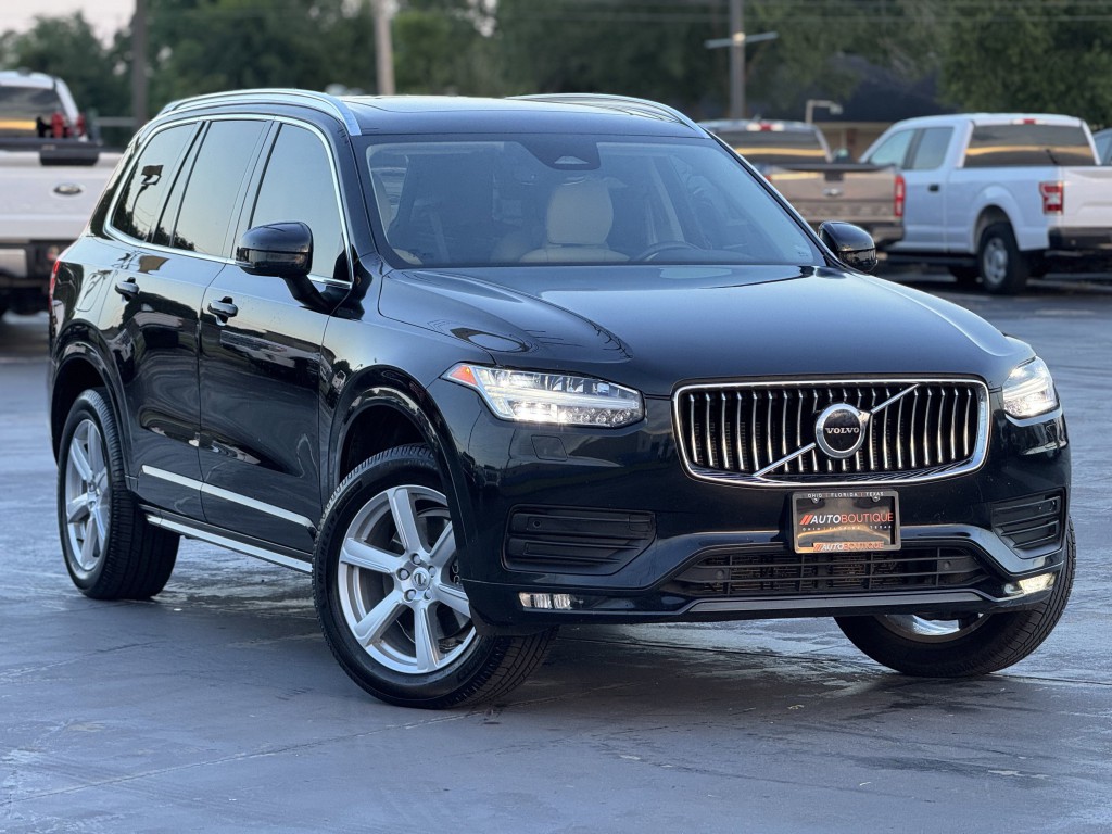 2023 Volvo XC90 Image 3
