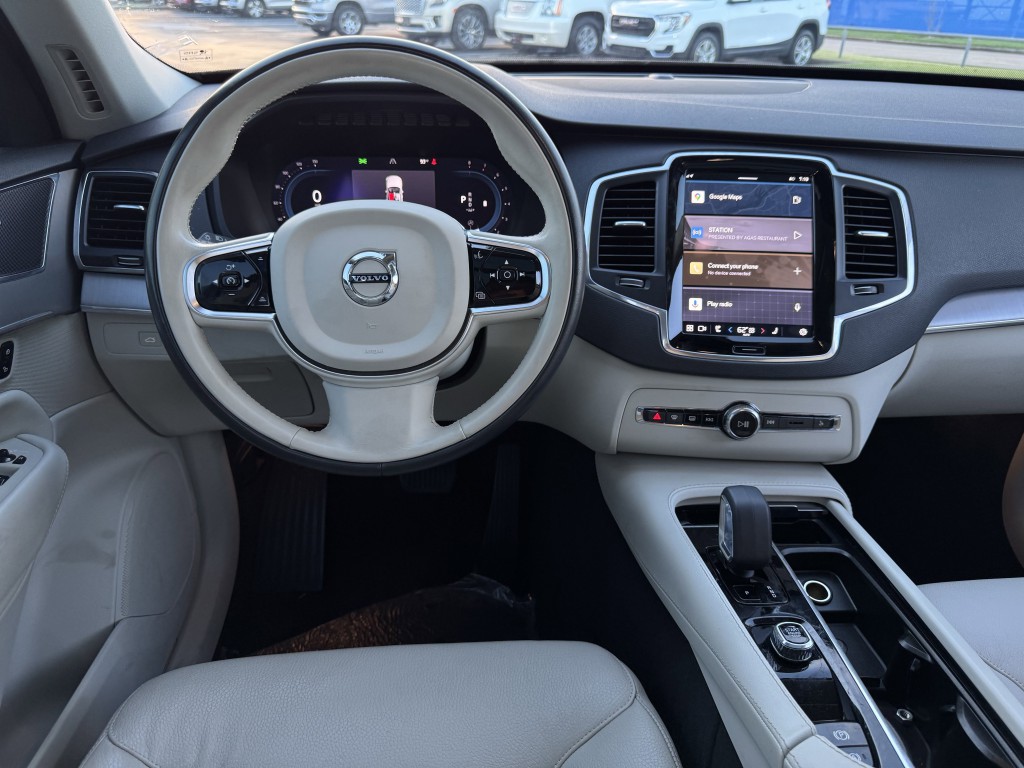 2023 Volvo XC90 Image 14