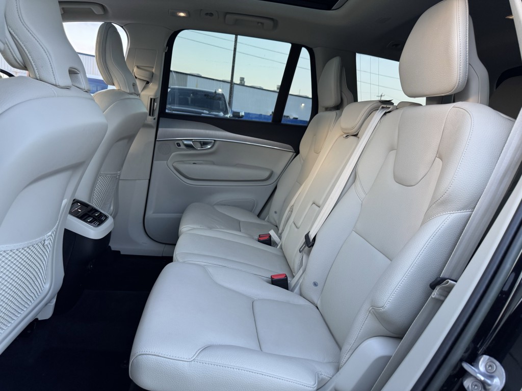 2023 Volvo XC90 Image 26
