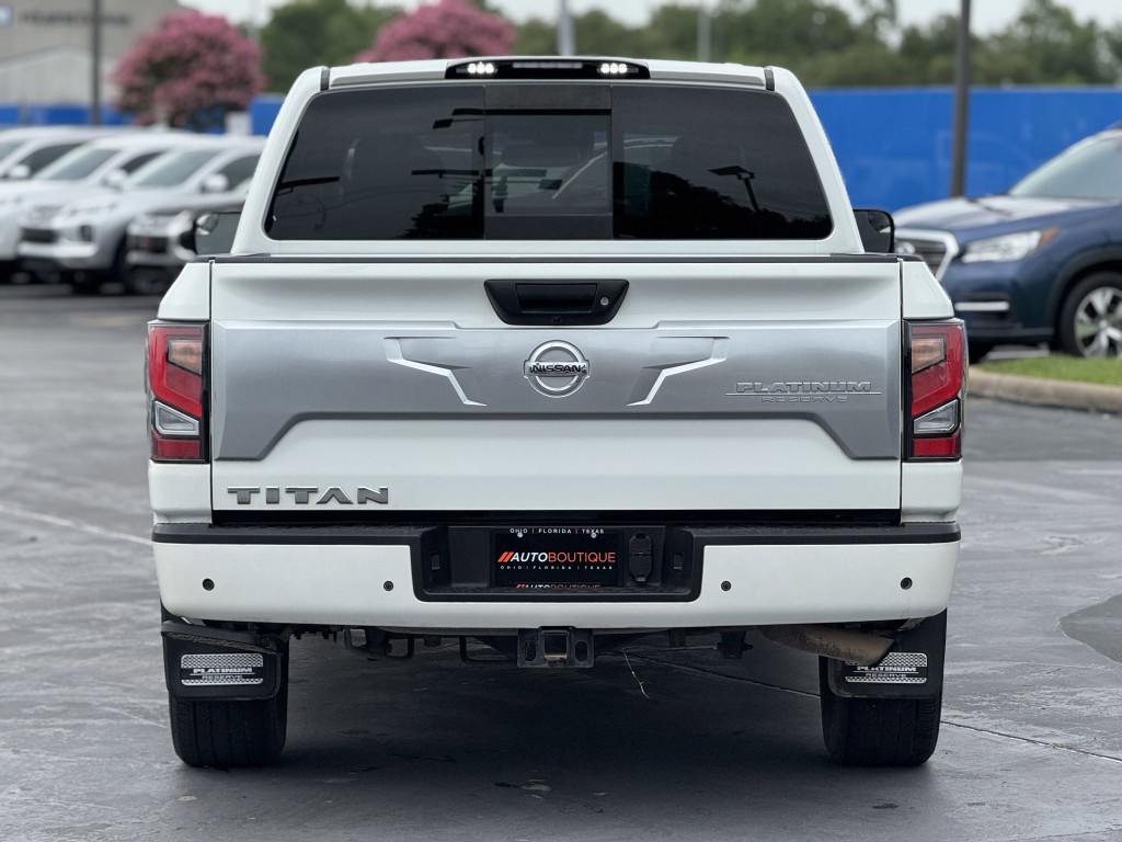 2021 Nissan Titan Image 7