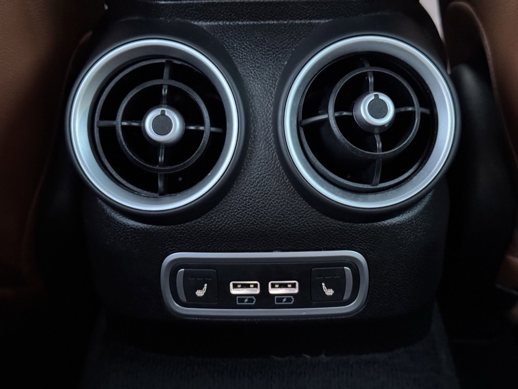 2022 Alfa Romeo Giulia Image 30