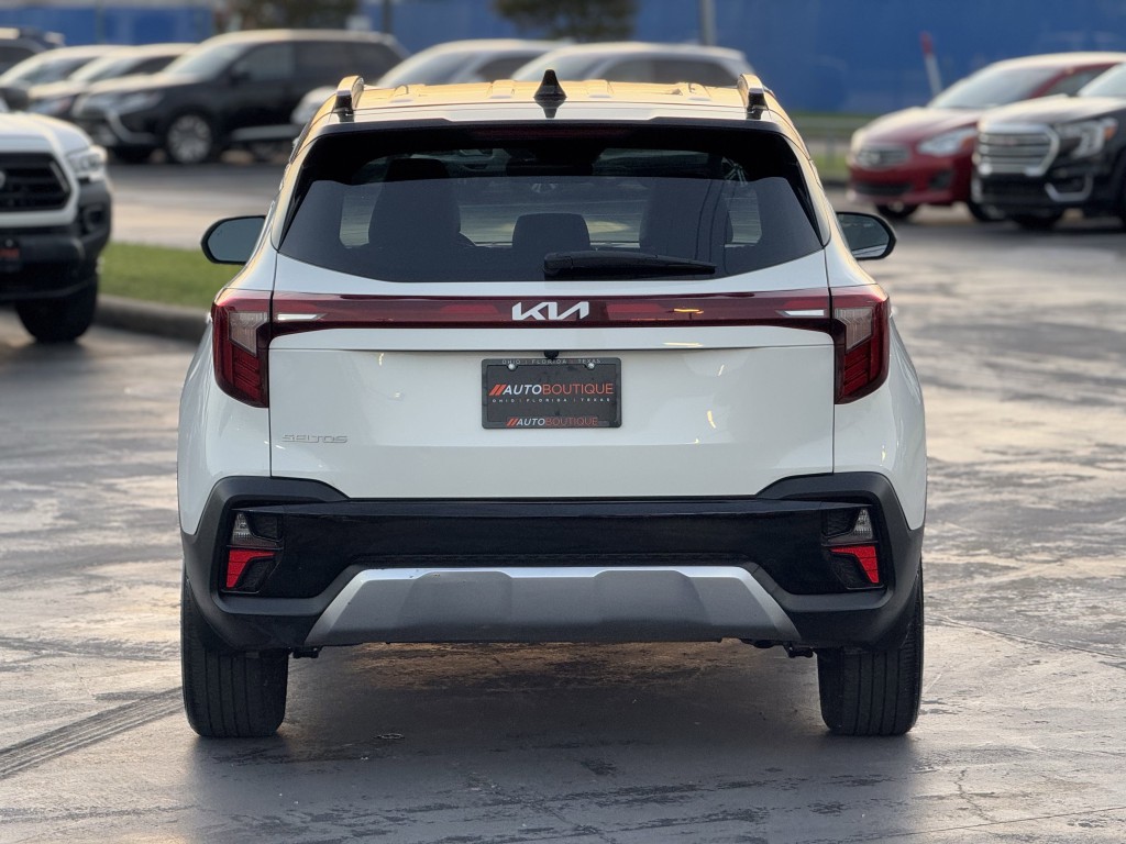 2024 Kia Seltos Image 6