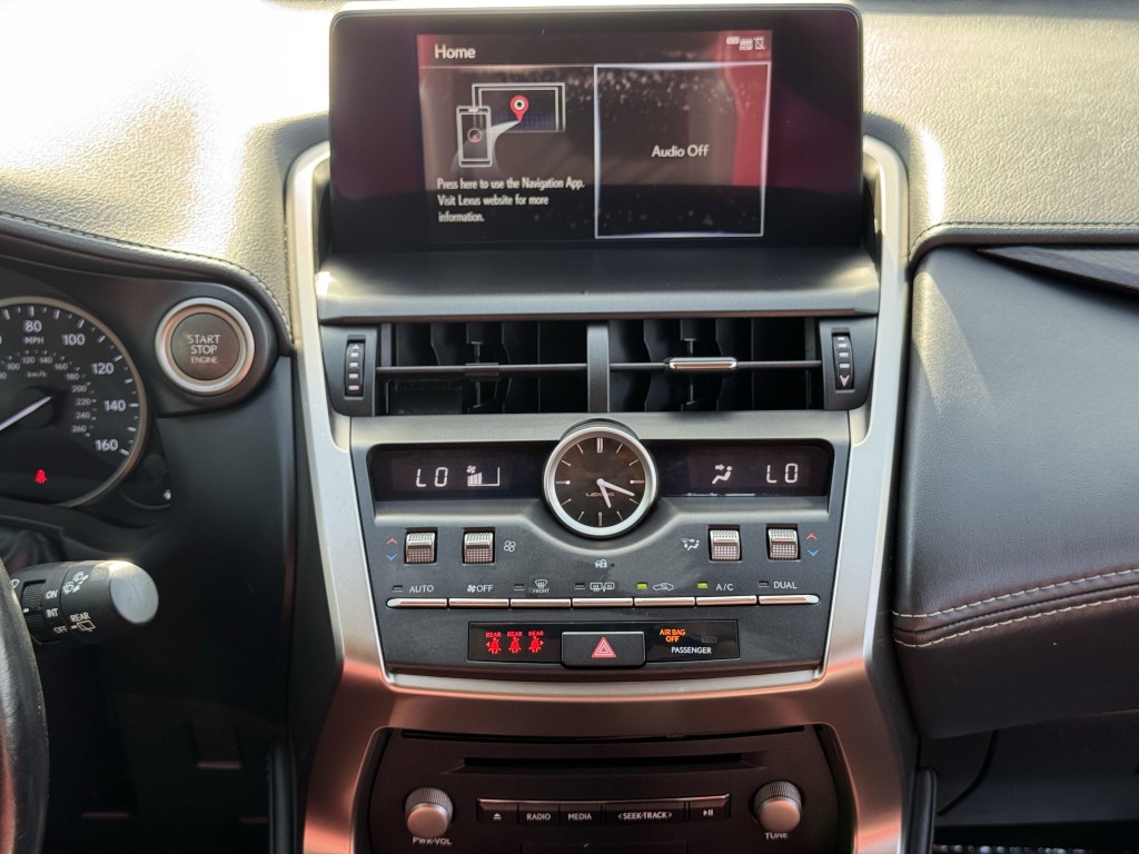 2020 Lexus NX Image 18