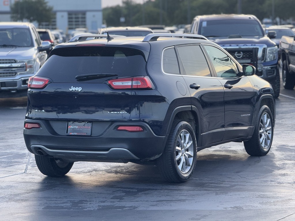 2015 Jeep Cherokee Image 10