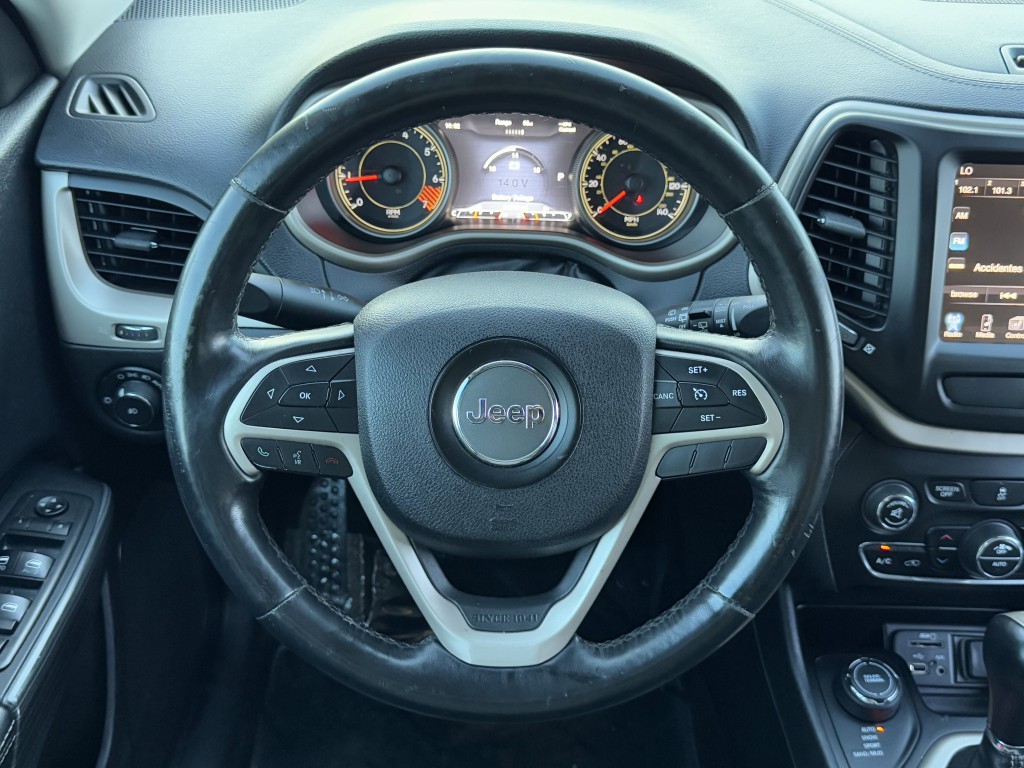 2015 Jeep Cherokee Image 15