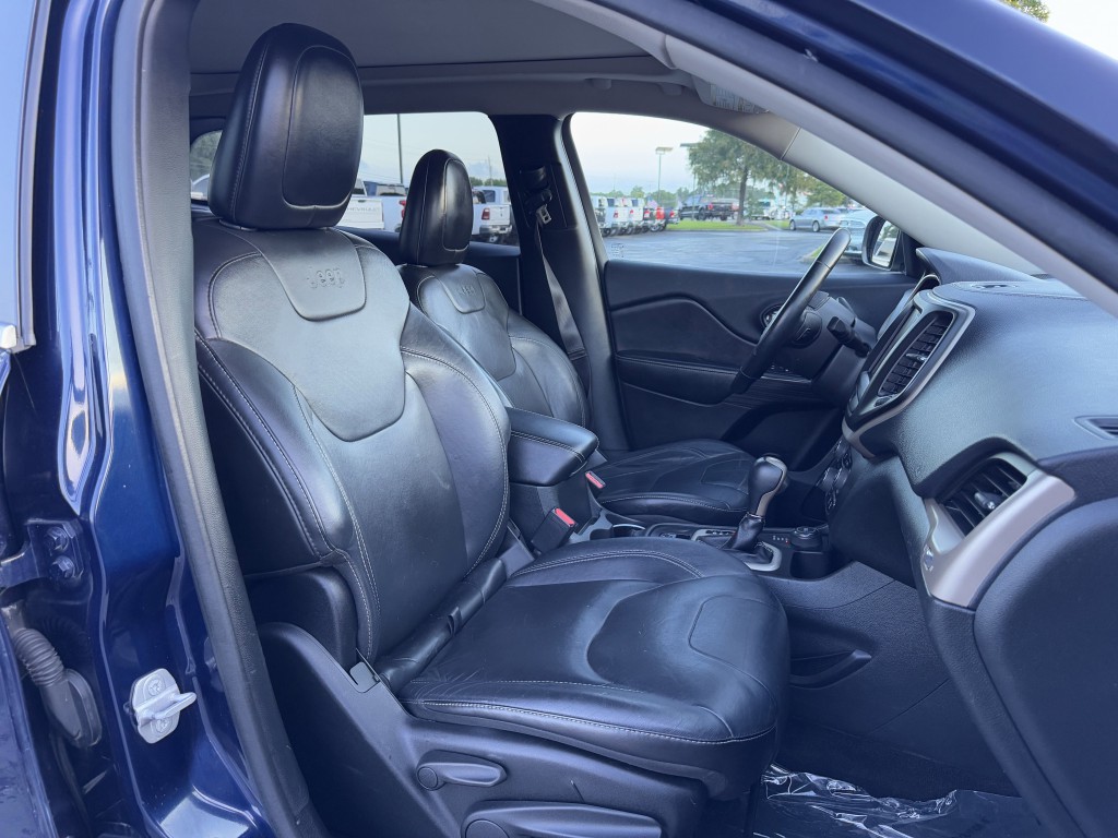 2015 Jeep Cherokee Image 26