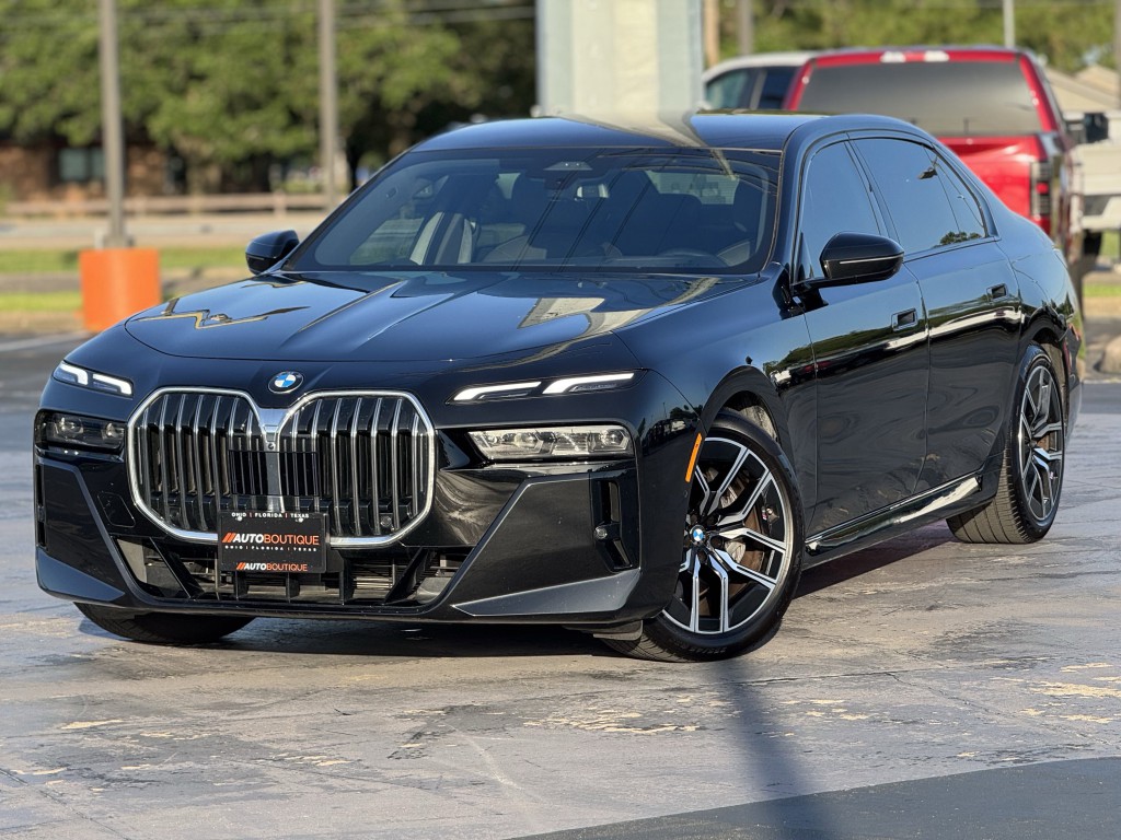 2025 BMW 7 Series Image 6