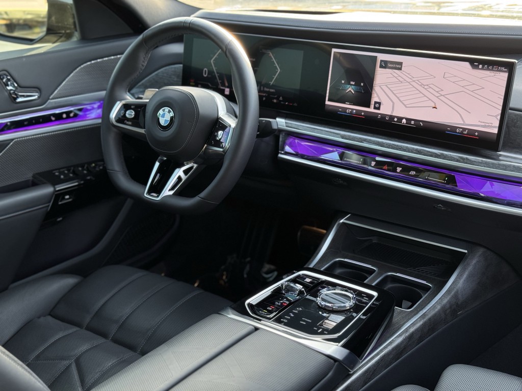 2025 BMW 7 Series Image 17