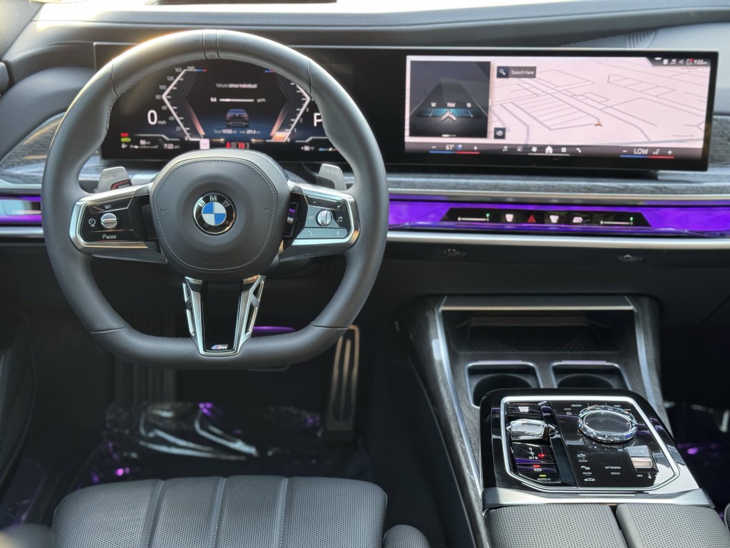 2025 BMW 7 Series Image 19