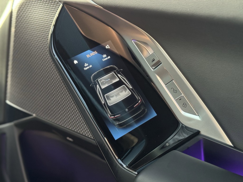 2025 BMW 7 Series Image 37