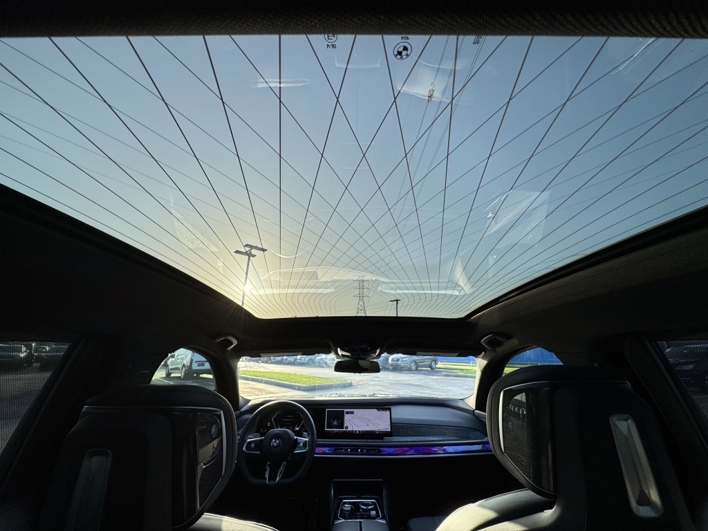 2025 BMW 7 Series Image 43