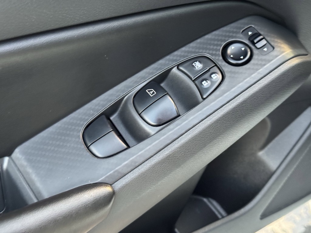 2021 Nissan Altima Image 20