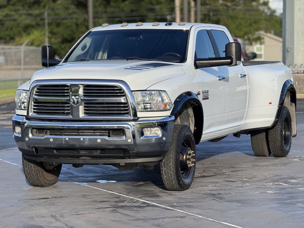 2017 RAM 3500 Image 5