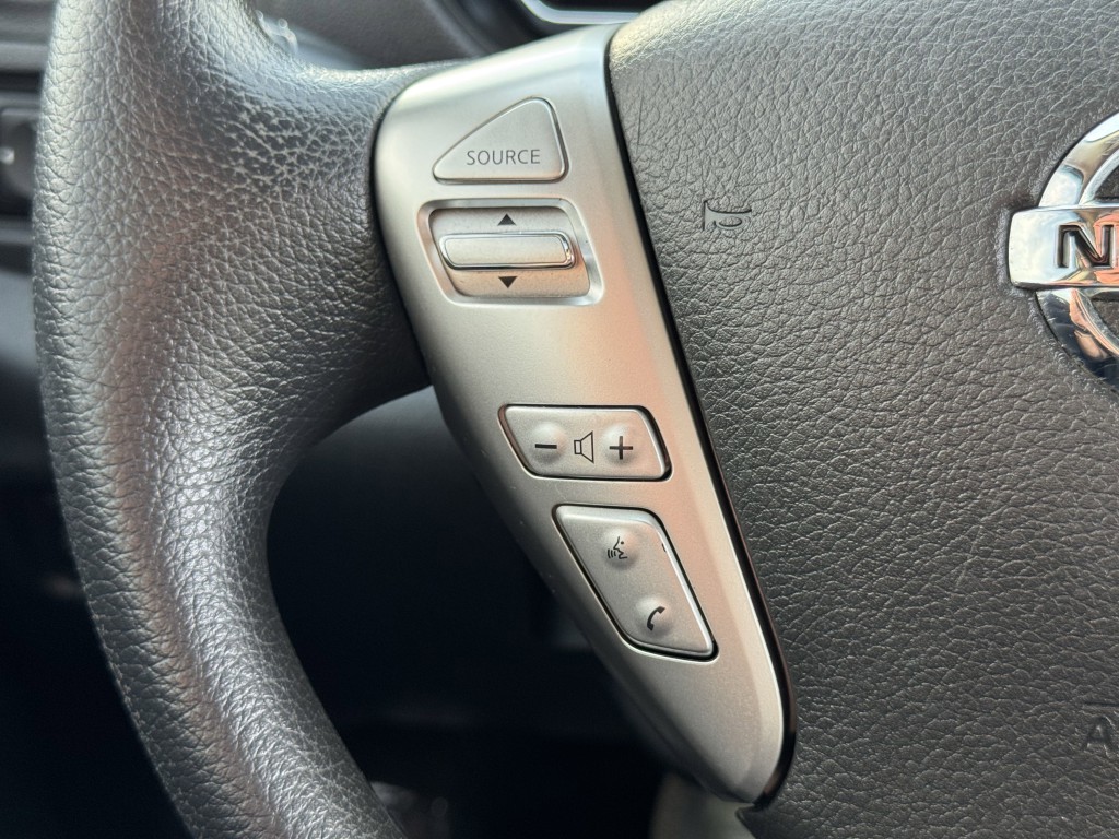 2019 Nissan Versa Image 15