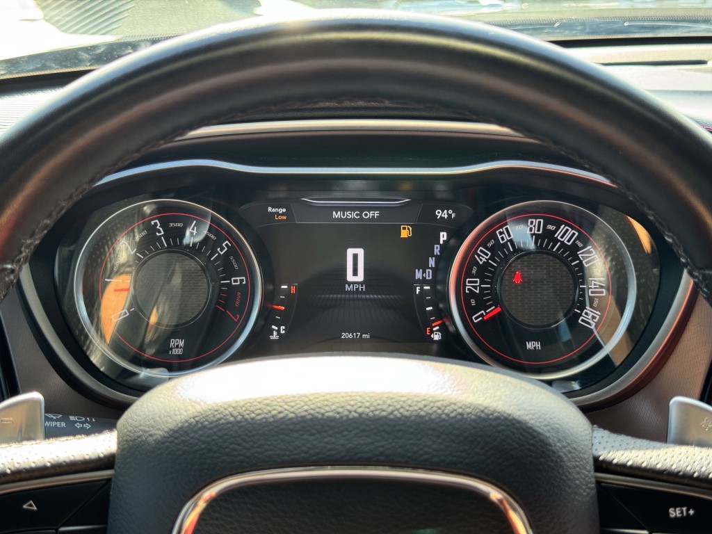 2021 Dodge Challenger Image 18