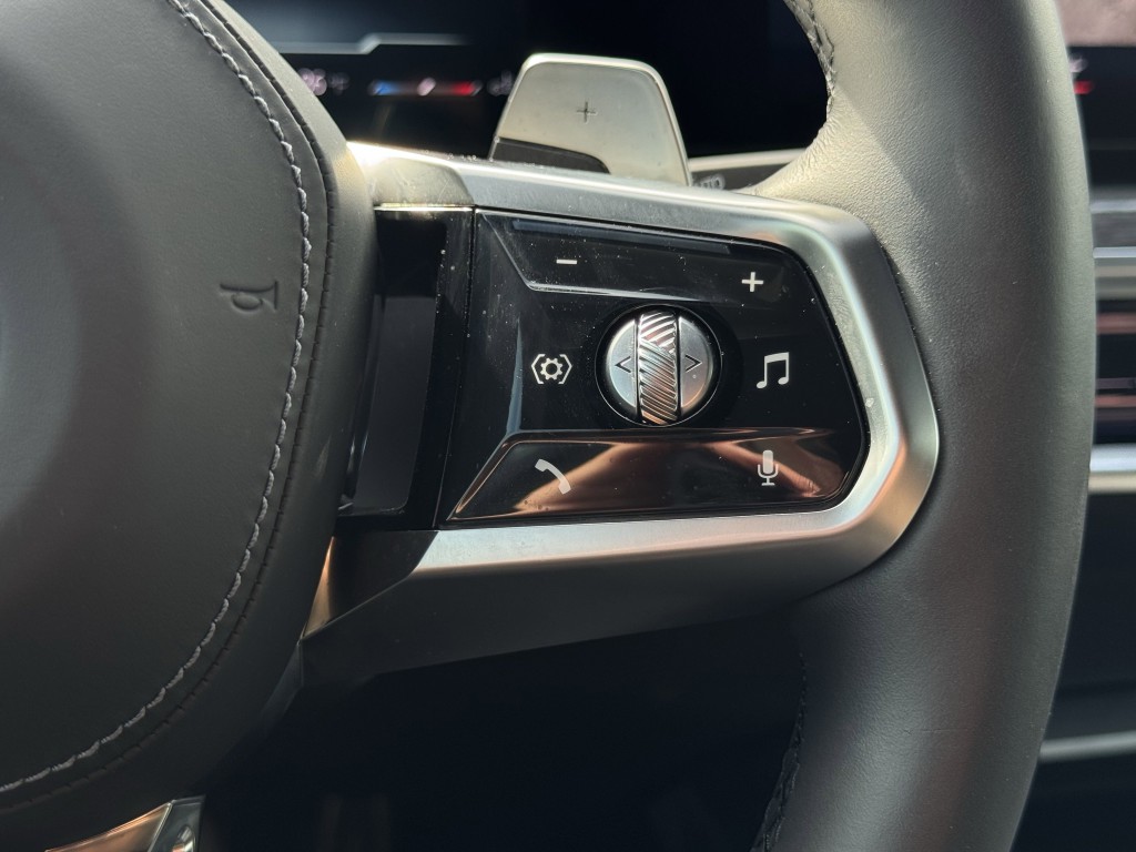 2025 BMW 7 Series Image 24