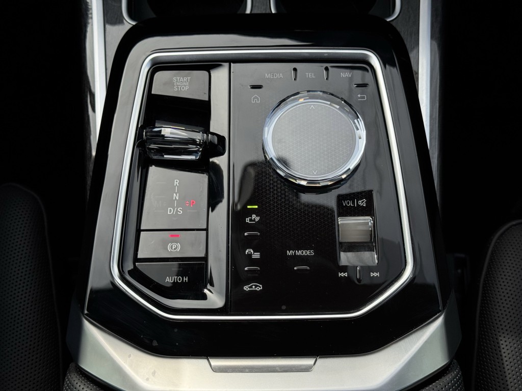 2025 BMW 7 Series Image 30