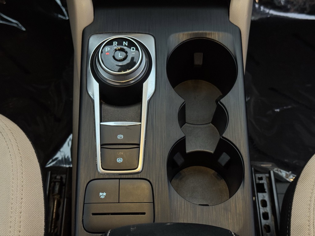 2022 Ford Escape Image 22