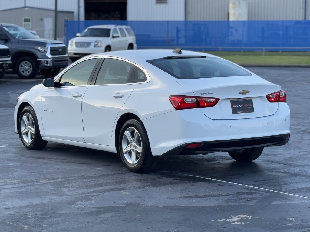 2019 Chevrolet Malibu Image 10