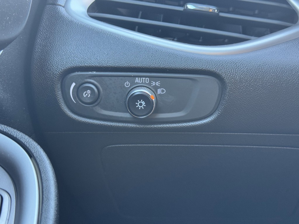 2019 Chevrolet Malibu Image 23