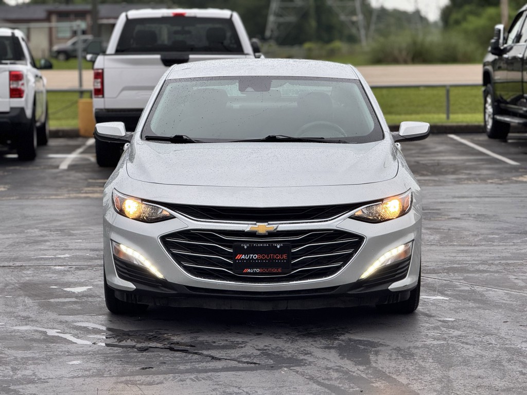 2022 Chevrolet Malibu Image 5