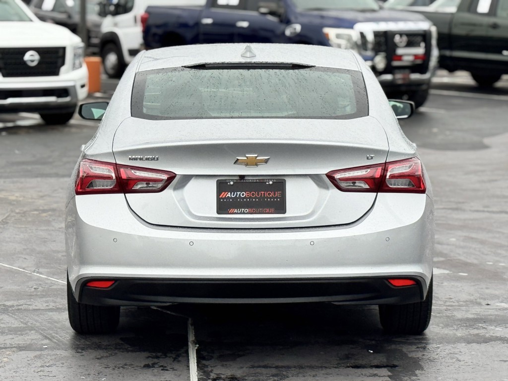 2022 Chevrolet Malibu Image 6
