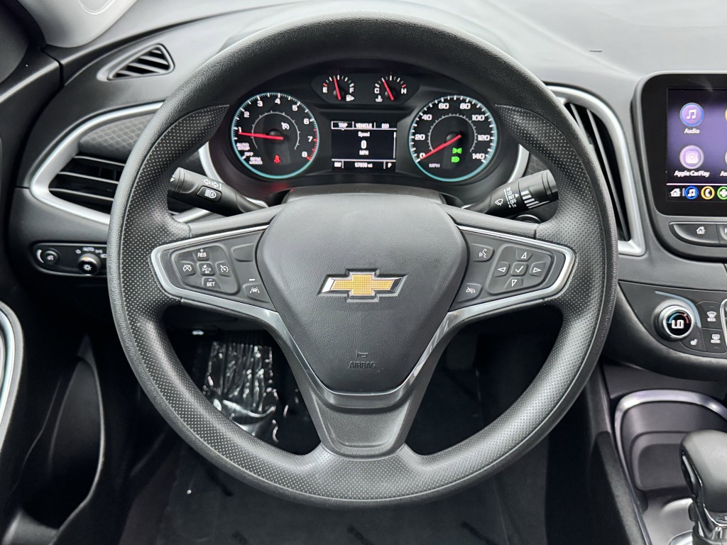 2022 Chevrolet Malibu Image 15
