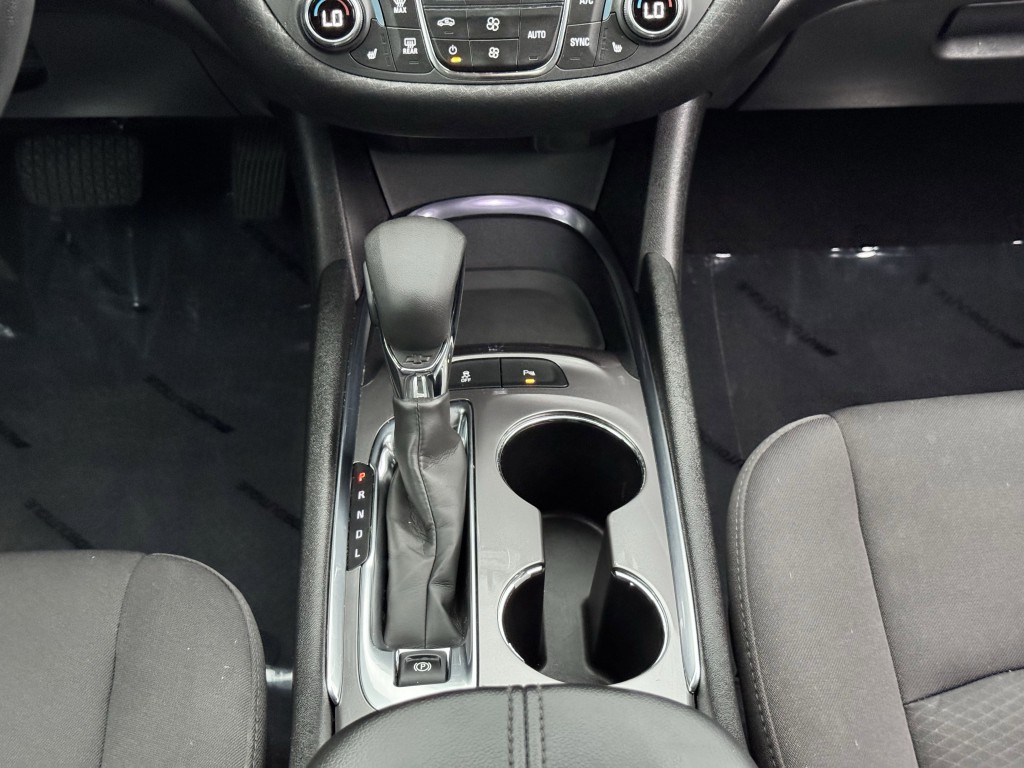 2022 Chevrolet Malibu Image 21