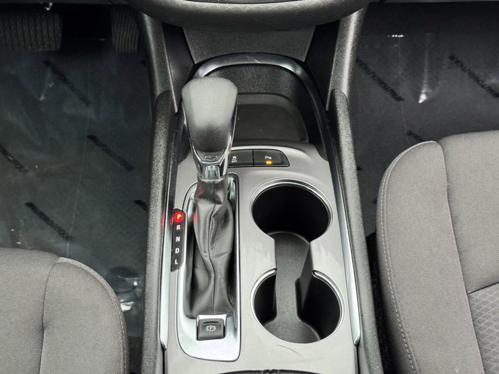 2024 Chevrolet Malibu Image 21