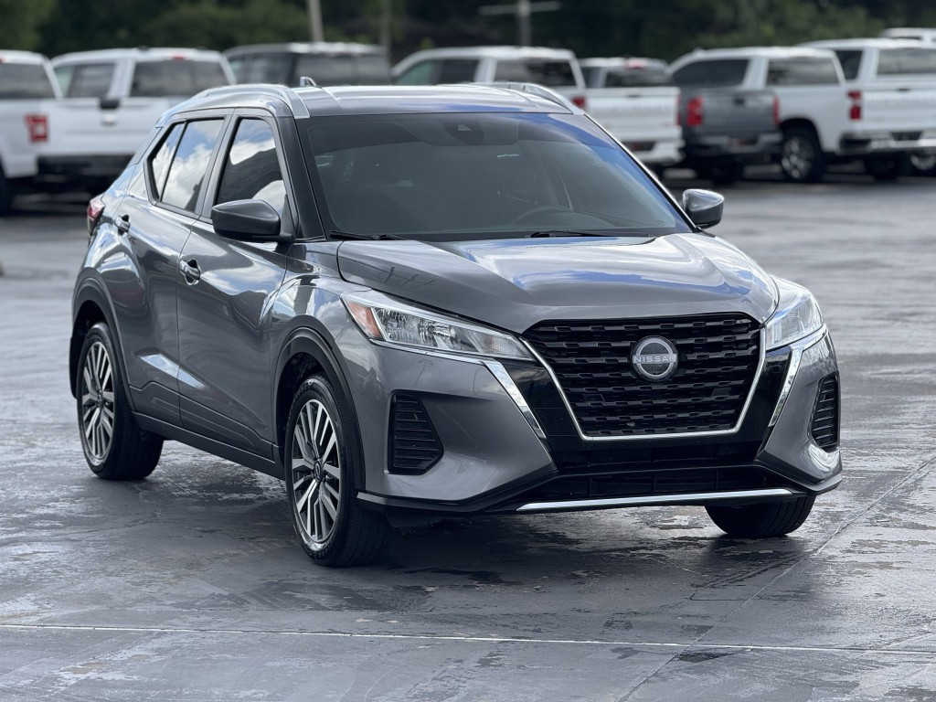 2023 Nissan Kicks Image 3