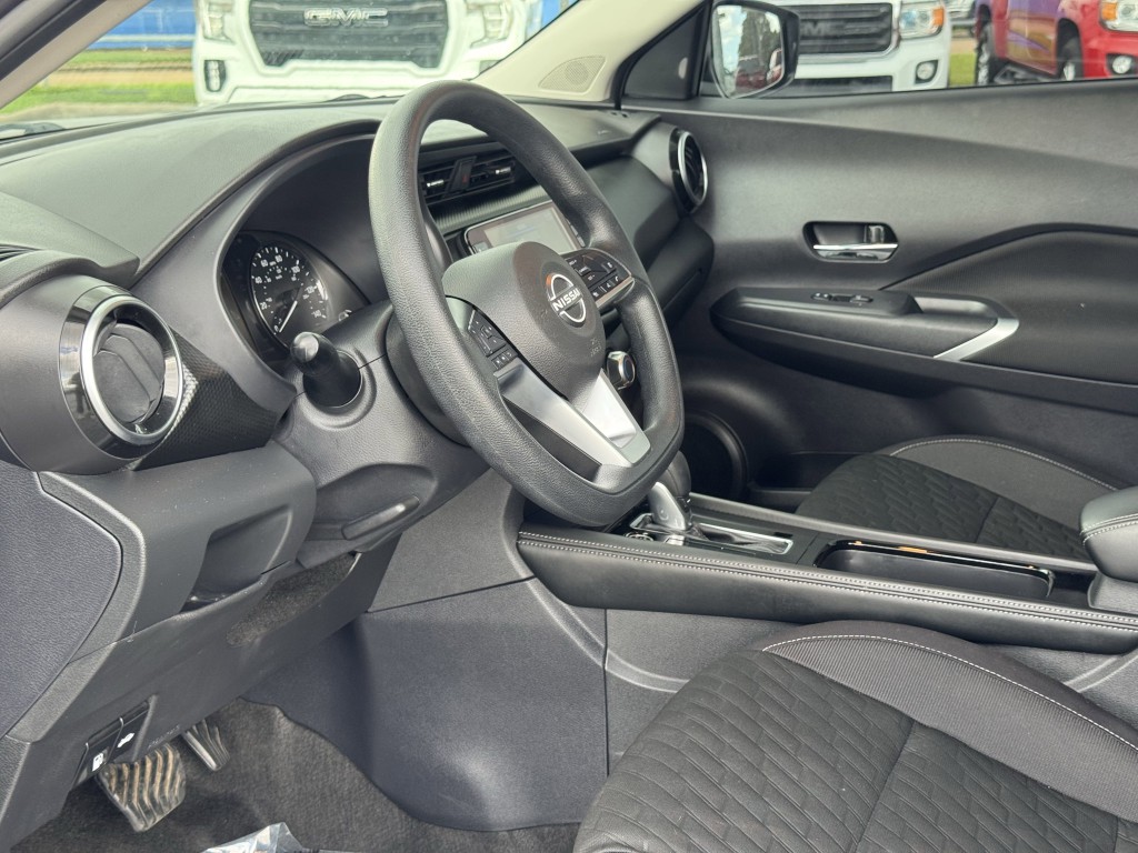 2023 Nissan Kicks Image 12