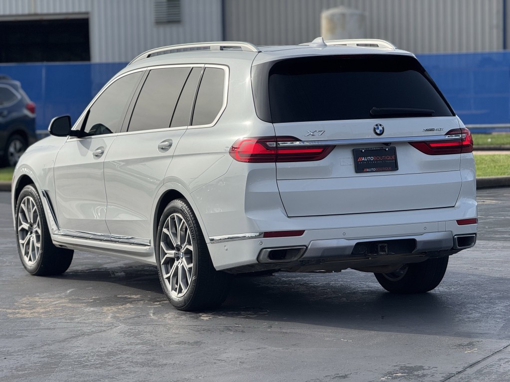 2019 BMW X7 Image 11