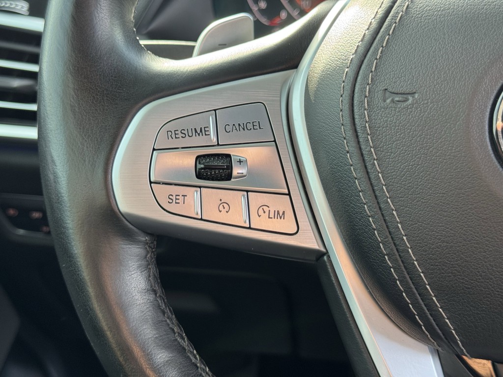 2019 BMW X7 Image 20