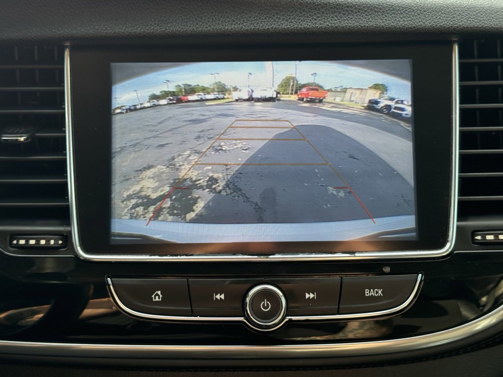 2020 Buick Enclave Image 19