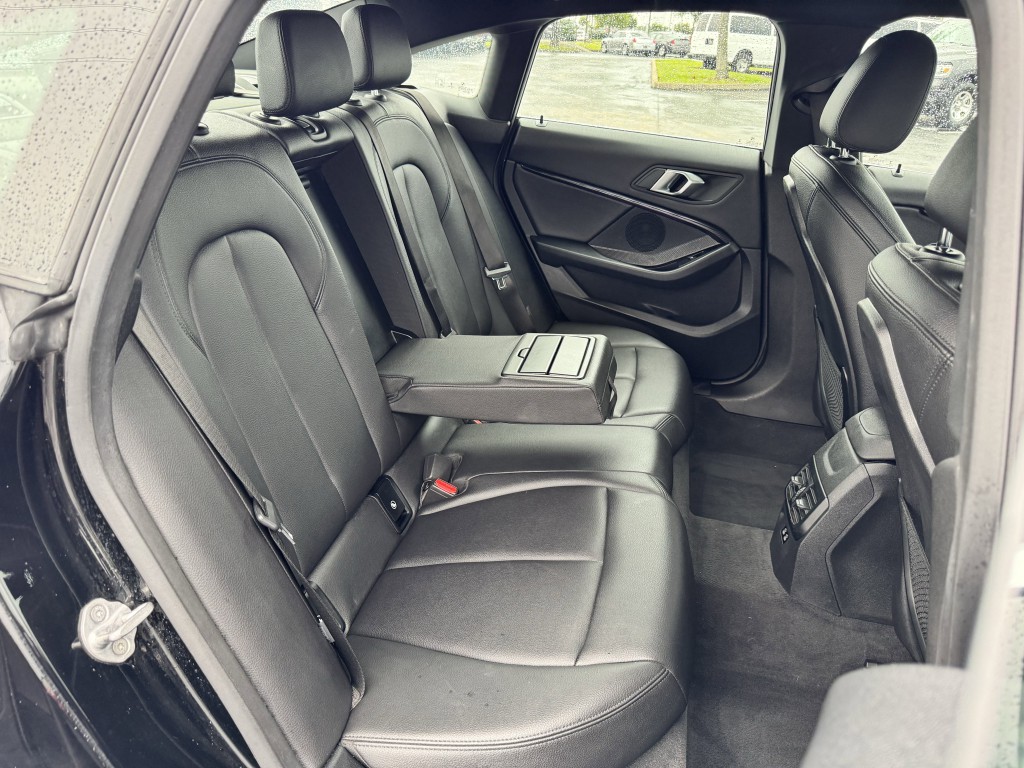 2021 BMW 2 Series Image 25