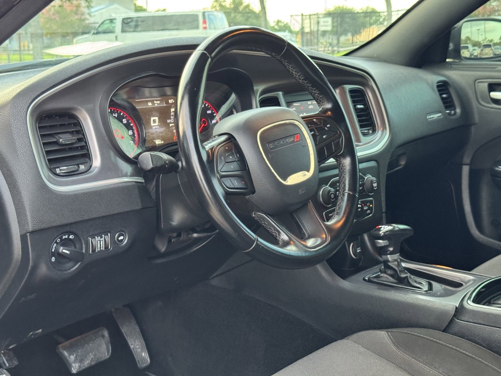 2021 Dodge Charger Image 13