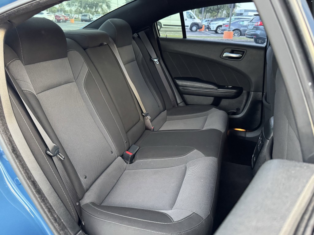 2021 Dodge Charger Image 23